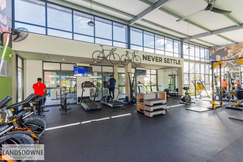 1 Bedroom Property for Sale in Sandown Western Cape